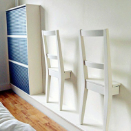 Придумки дизайнеров: Оригинальная вешалка.