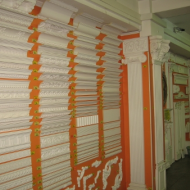 Потолочные и стеновые молдинги