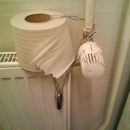 Бумага на цепи