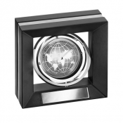 Настольные вращающиеся часы в деревянной рамке
Артикул: 02.135.99
(108x53x108мм, черный, металл)  Настольные часы  Китай  4300  Самовывоз    шт  Часы \