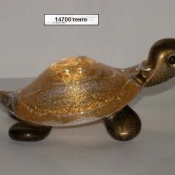 Фигурки ручной работы, венецианское (муранское) стекло. На каждую имеется сертификат-гарантия.  Черепашка с золотом  Европа  14700  Самовывоз    штука  Фигурки и статуэтки для дома и для сада Бажан Е.А. ИП