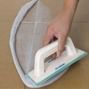 Затирка для кафеля, цвет стандарт белый.
Производитель TM \