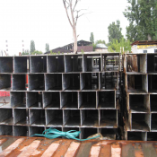 производительность33 куба в день, всего 10 с.  
200х300х500-3 с. в кол. 500 ф.
200х200х400-5 с. в кол. 345 ф.
400х200х100-2 с. в кол. 380 ф.
Миксер 1,8 куб,.  По технологии СМ Трейд. Цена 50000$ с установкой.  Оборудование по производству пеноблоков  50000  штука  Прочее Titansnab ТОО