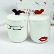 Парные стаканчики, парень и девушка, с крышечками.  Казахстан  3000  от 1000 до 5000 тенге  шт.  Керамика  Парные стаканы для влюбленных \