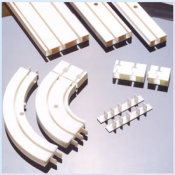 Профессиональная установка потолочных карнизов, гардин.  Турция  Пластиковые шины  700  Доставка платная    от 200 до 2000 тенге  п. м.  Карнизы для штор пластиковые, кованные, деревянные, электроуправляемые Кадирсизова Г. Е. ИП