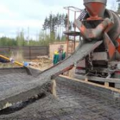 Производство Товарного бетона, фундаментных блоков (ФБС,ШБС), колодезных колец, бордюров и многое другое, так же продажа цемента россыпью, упакованного заводом производителем в мешки по 50 кг и в биг беги по 1 тонне.  Бетон всех марок  Бетон  10000  Доставка входит в цену    Метр/куб  ПК \