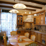 короткие сроки, гарантия 1 год, гибкая система скидок.  Торговое оборудование, офисная мебель, шкафы-купе, гардеробные  40000  цена договорная  погонный метр  Ұлытау ИП