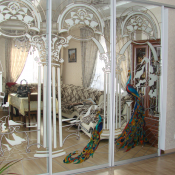 зеркало, пескоструй, покраска, жилка  на заказ  зеркальные двери  24000  Доставка платная    кв.м  Стекольщик  Стекольщик