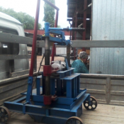 Рекомендуем к весне в каждый дом мини вибростанок. Это каждый день 800 блоков сплитера и свой тепло блок. 220v, 2 двиг., 1500об\\мин, 800 бл\\смена, 80 кг. Так же это реальный доход 150 у.е. - в день и 30000у.е. в год. 1600у.е. www.marp.kzс  220v, 2 двиг., 1500об\\мин, 800 бл\\смена, 80 кг  1600  Доставка входит в цену   тг. строи блок  Китай  от 25000 - до 50000 тг.  Вибростанок  Виброоборудование www.marp.kz ИП