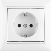 Оцинкованное шасси (защита от ржавчины во влажной среде)
Наличие 8 отверстий под винты
Усовершенствованная конструкция крепежных лапок
Возможность установки изделий в 2-ух, 3-ех местные рамки  2022-W Розетка 1ая СП CLASSICO белая ASD (2110)  Россия  212  шт  Фирма Резон ТОО