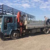 Сдаем в  аренду Кран манипулятор  Аренда  1990 г/в., 7900  масса.  Кран манипулятор  Аренда  1990 г/в., 7900  масса.  Аренда  аренда  Караганда-Котломаш ТОО