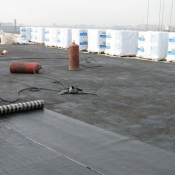 Ремонт кровли. При помощи наплавляемых кровельных материалов.  ремонт крыш  300  цена минимальная  кв.м  Ариес-Павлодар ТОО