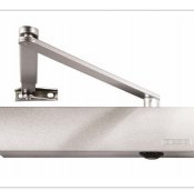 Доводч ик верхн его располож ения с рычажной тягой
Область применения:
•	 Для дверей с правым и левым упором
•	 Ширина створки до 1400 мм
•	 Максимальная масса створки при ширине 1400 мм - 120 кг
•	 Возможность монтажа на огне-и дымозащитные двери  Дверные доводчики  24000  Самовывоз    шт.  Geze TS 4000  свыше 9000 тенге  Доводчики, ограничители, автоматика ТБМ Маркет ИП