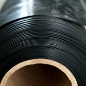 Геомембрана из ПЭНД толщиной от 0,6 до 4,0 мм (стандартный рулон: 6м х 50м). Разрывные нагрузки от 27/27 до 80/80 (кН/м, не менее)  Геомембрана  Геомембрана пвд  372  кв.м  Строительные материалы GMT  OOO