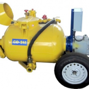 Пневмонагнетатель СО-241  применяется  для заливки полов цементно песчанным раствором (полусухим и жидков виде )высота подачи 80м дальность подачи  смеси  150м производительность 3-5кубов в час  2100*800*900  6000  Самовывоз    шт    от 12000000тг.  Пневмонагнетатель СО-241  andrey.2979@mail.ru