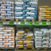 Цемент - прямые поставки от производителя. Наша компания рада предложить Вам строительные материалы в г. Астана напрямую с завода.  Казахстан  Мешками 50 кг  1040  Доставка платная  1200 Тг  шт.  М-400  МЕГАСТРОЙ DIY ТОО