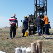 Для проведения инженерно-геологических изысканий необходимы следующие материалы:
 - топографическая съемка проектируемой территории с указанием инженерных сетей и коммуникаций;
 - предварительный генеральный план проектируемой территории  Инженерно-геологические изыскания для строительства (инженерная геология)  10000  Прочее TPS-Эксперт ТОО