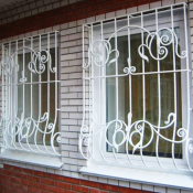Решетки для окон  Цех по производству изделий из металла. 
Качественное изготовление в срок и профессиональный монтаж.
Решетки для окон, решетки балконов нижних этажей;
Решетки для окон верхних этажей (защиты от детей);
Кованные ограждения и решетки.  любые  7000  Доставка входит в цену    шт  Цех по производству изделий из металла г. Павлодар  Нурлан ИП