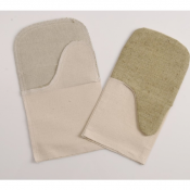 Защита от значительных механических воздействий. Используются при такелажных работах, при работах с литьем, кирпичом.  Россия  300  пар  Рукавицы  Спецодежда, средства индивидуальной защиты (СИЗ) PROFUNIFORM ИП