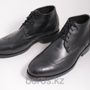 Элегантные полуброги из отменной черной кожи. 

Классическая модель с перфорацией подойдет как под костюм, так и пол джинсы. 

Качество ― шикарное, будете носить не один год!    Ателье по пошиву обуви BOROS, Полуброги зимние (натуральная кожа и мех) БМ8  44800  платная    шт  Ремонт, реставрация и пошив обуви с расценками на услуги Ателье по пошиву и ремонту обуви BOROS ТОО