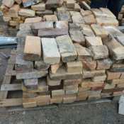 Б/у    Кладочный  31  Доставка платная    шт  Казахстан  Кирпич силикатный и кладочный Частное лицо ЧЛ