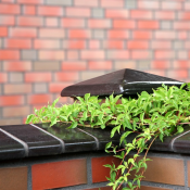 Достойное завершение заборного столбика - керамические крышки (оголовки, шляпы).
Клинкерные колпаки для столбов Golowczynski («Головчински») выпускаются в четырёх размерах: 250х250 мм, 320х320 мм, 380х380 мм и 250х380 мм (указаны размеры столба, размеры.  клинкерные 380*380, 425*425  Колпаки (шляпы, оголовки) на столбы забора и элементы для пролётов забора  3008  Доставка платная    шт.  ZG  Колонны, капители, кронштейны. Элементы оформления фасада и интерьера Аркада OOO