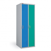 Шкаф предназначен для двух человек. Каждое отделение закрывается на свой ключ. Ячейка шкафа оснащена полкой под головной убор и перекладиной с двумя крючками.1500х513х500  Шкаф гардеробный ОД-227  Россия  металл  32000  Самовывоз    шт  От 10000 до 50000 тенге  ДиКом Астана\