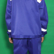 Куртка прямого силуэта, потайной застежкой на пуговицах и клапаном с кнопками, карманы с клапанами.  Магазин продажи спецодежды  5500  комплект  Казат Трэйд  Магазины спецодежды, поставщики и производители спецодежды, пошив спецодежды КПК КАЗАТ ТРЭЙД Интернет - магазин