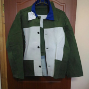 Куртка:
-2 накладных кармана
-на пуговицах
Брюки:
-низ брюк классический
-ширинка на пуговице
Так же шьем любые костюмы по доступным ценам на заказ.
По вопросам сотрудничества + 77015381550 Юлия  Костюмы  Казахстан  15000  1шт  Спецодежда, средства индивидуальной защиты (СИЗ) ПрофСнаб2050