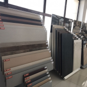 Огромный выбор керамогранита  35*25, 25*40, 30*60, 40*80  KERAMG салон керамической плитки  2500  Доставка платная  2000  М2  Россия Украина испания италия и т д  КЕРАМАГ ИП