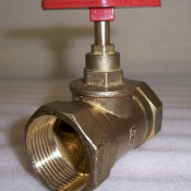 Запорный муфтовый латунный \