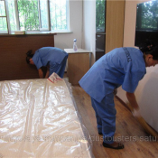 Уборка домов  Очистка внешних элементов здания Подметание дорожек Уборка сада от опавшей листвы и мусора Очистка фасадов от грязи и пыли Подметание лестниц  250  кв.м  Цена минимальная  Уборка домов Argimbek group ТОО