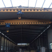 Кран мостовой опорный 5т пролет до 30 м  Краны мостовые подвесные и опорные любой грузоподъемности и пролета предназначен для подъёма и перемещения по монорельсовому пути двутаврового профиля различных грузов.  Краны мостовые подвесные и опорные любой грузоподъемности и пролета предназначен для подъёма и перемещения по монорельсовому пути двутаврового профиля различных грузов.  4100000  Доставка платная    шт  Болгария  Кран мостовой, кран козловой, кран подвесной Редуктор Таль Плюс ТОО