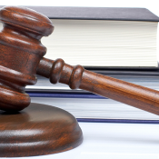 Юридическая консультация  Во избежание конфликтных ситуаций между сторонами из-за неграмотного оформления лучше обратиться к профессионалам, осуществляющим юридические услуги юридическим лицам, где вам окажут грамотную помощь.  10000  Юридические услуги Юридический центр \