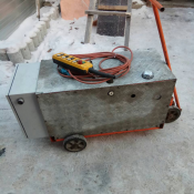 Канатная машина RSS-001. алмазное оборудование  Продам комплект канатной резки RSS-001 производства РФ. б\\у наработка 370 м
Назначение - резка железобетона алмазным канатом при реконструкции промышленных и гражданских объектов.
Мощность - 15 кВт.
Напряжение - 380 В.
Объем накопителя каната - 3,6 -  900000  шт  Прочее Фортис-Строй OOO