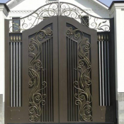 Ворота распашные  Кузнечный цех принимает заказы на изготовление кованых ворот!
Богатый выбор, отличное качество, высокий профессионализм, монтаж - все это мы предоставляем к Вашим услугам. Заказы принимаются с понедельника по субботу до 19:00.  350000  Доставка платная  комплект  Казахстан  Распашные ворота ART Ковка ДМ, ИП ИП