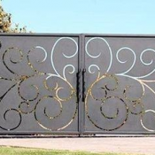 Ворота распашные  Металлические ворота при помощи плазменной резки по самым низким ценам в Алматы. Ворота просчитываются индивидуально для каждого клиента.  400000  Доставка платная  комплект  Казахстан  Распашные ворота Профи - Сервис ИП