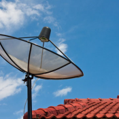 Установка спутникового телевидения  Все виды спутникового ТВ. 
Россия , Европа , Азербайджан , Турция , Курдистан , Китай , Армения , Узбекистан , чеченские и многие другие телевизионные каналы . Кардшаринг. 
Отау ТВ, Телекарта ТВ, НТВ+, Континент ТВ. 
8-777-971-21-74 Борис 
249-79-42  5000  услуга  Спутниковые антенны и ресиверы  цена минимальная  Установка спутниковых антенн, спутникового телевидения, интернета БОРИС ЧЛ