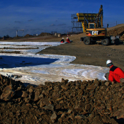 Геотекстиль Нетканый  Нетканый иглопробивной геотекстиль со склада в г.Алматы. Возможны поставки геотекстиля с плотностью от 150 до 600 гр/м2. Гибкая система скидок. Отправка в регионы транспортной компанией.  полиэфир  150  кв.м  Строительные материалы ГЕОТЕКС ТОО