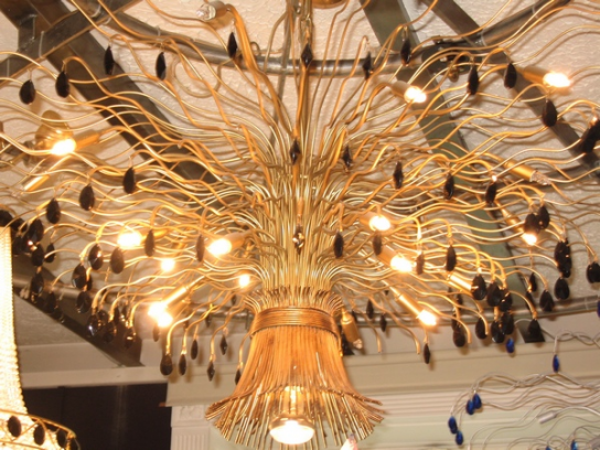 Люстра с черным хрусталем