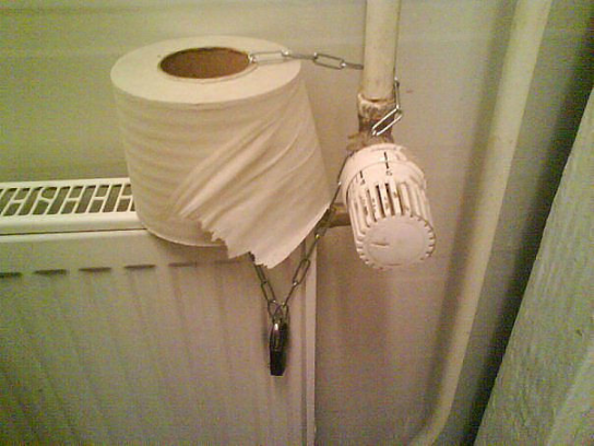 Бумага на цепи