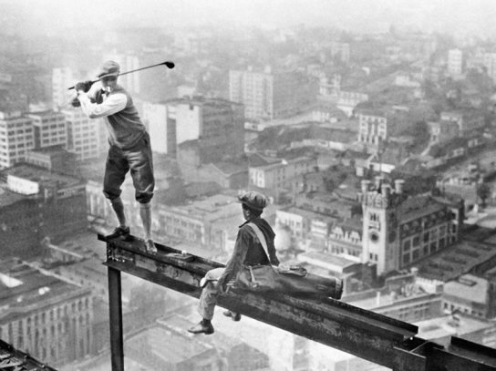 Строители Rockefeller Center в Нью-Йорке